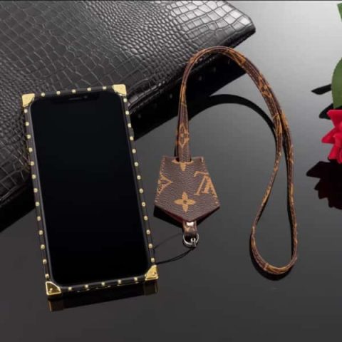 Louis-Vuitton-Phone-Case-LV-Trunk-Case-at-www.fittedcases.com-.jpg